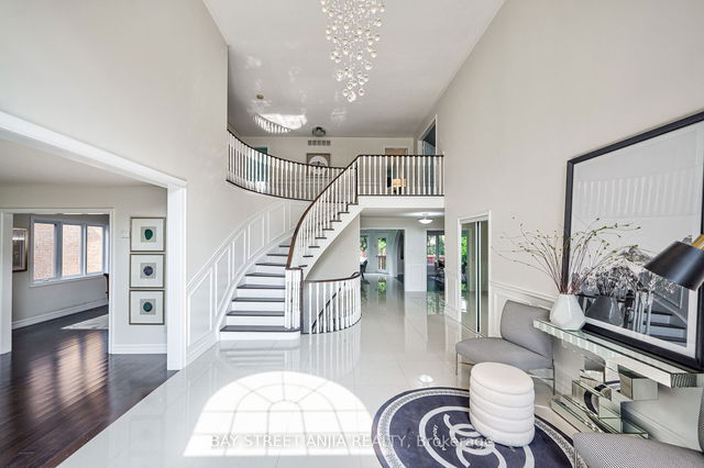 805 Lockwood Circle
