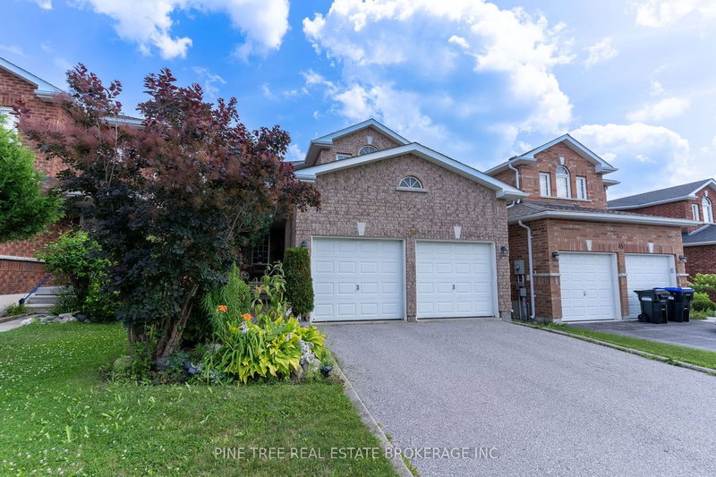 43 Buchanan Dr, New Tecumseth, L9R 0A2 | Image 2