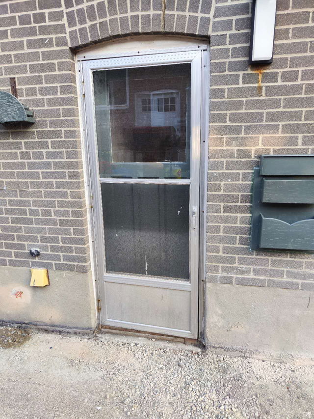 Bsmt - 71 Newbury Drive