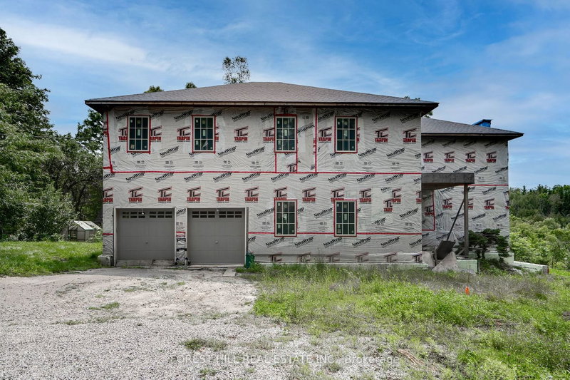 40 Old Church Rd, King, L7B 1K4 | Image 3