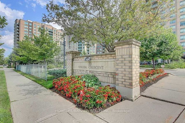 1011 - 39 Oneida Crescent