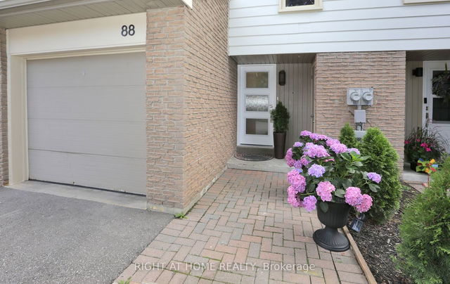 88 Knightsbridge Way