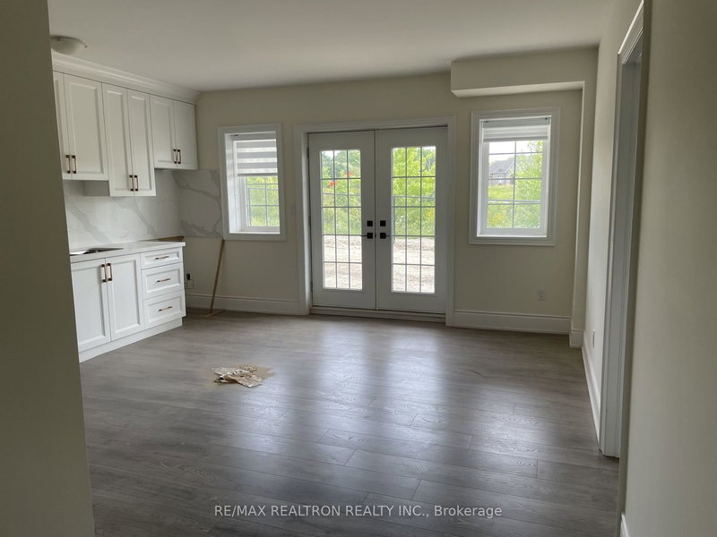 187 Stormont Tr, Vaughan, L4H 4P5 | Image 2