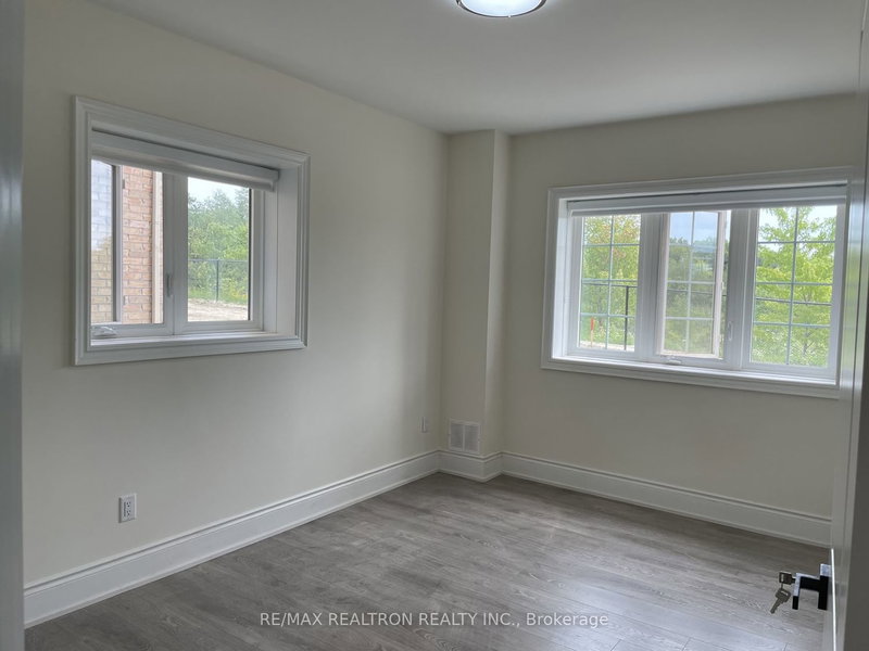 187 Stormont Tr, Vaughan, L4H 4P5 | Image 3