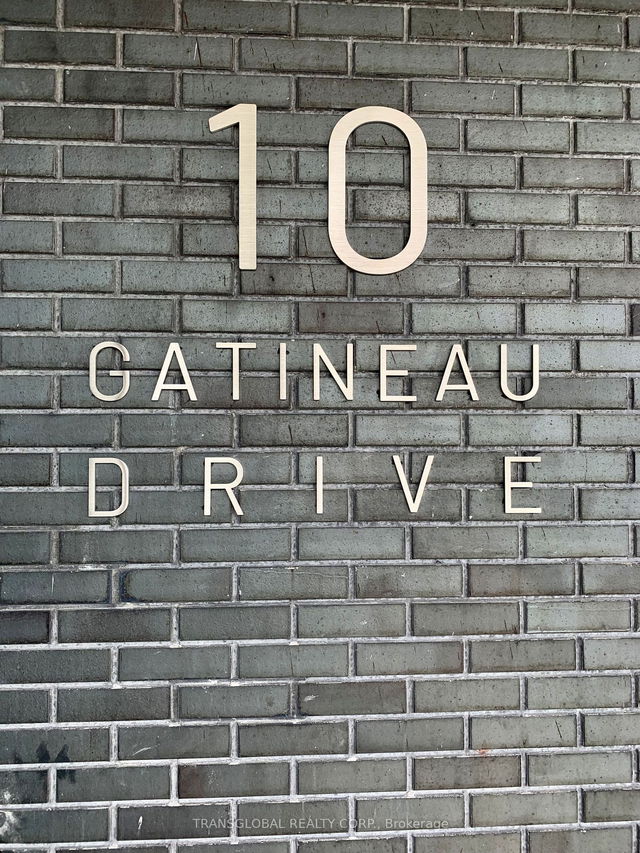 716 - 10 Gatineau Drive