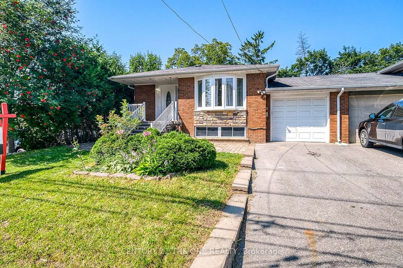 6 Albert St, Markham, L3P 2T2 | Image 2