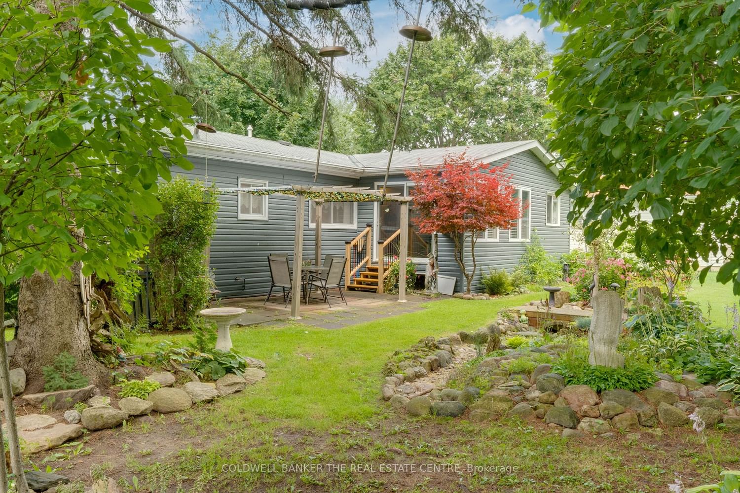 Listing Image 6