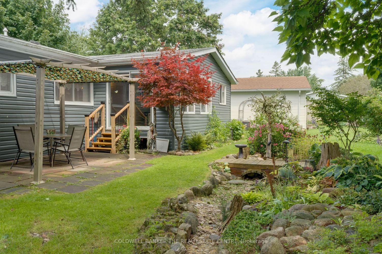 Listing Image 8