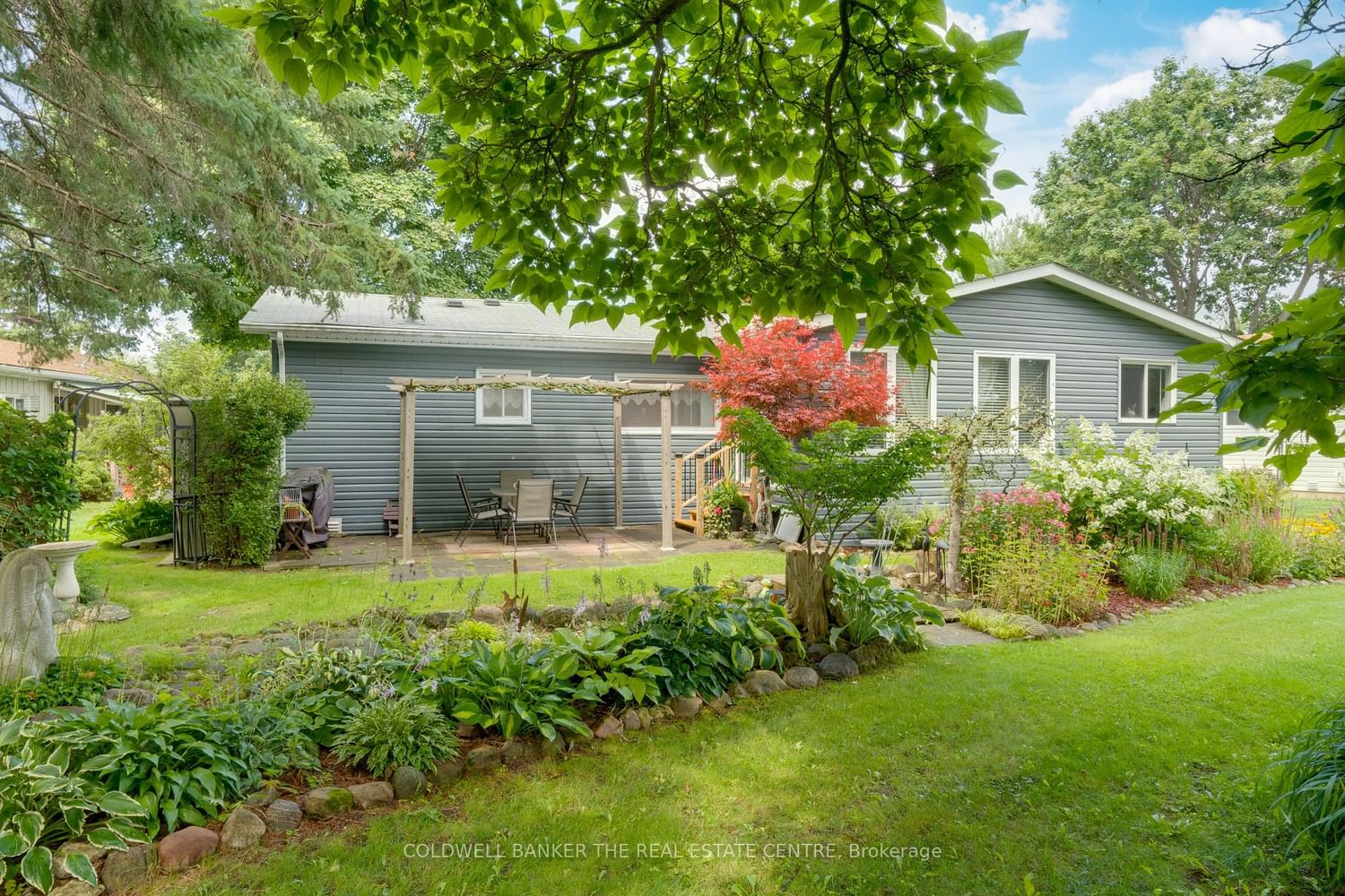 Listing Image 9