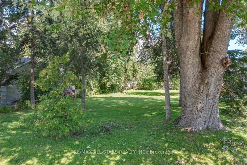 288 Woodycrest Ave, Georgina, L4P 2W2 | Image 3