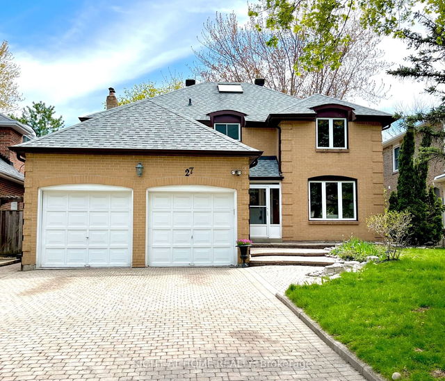 27 Pennock Crescent