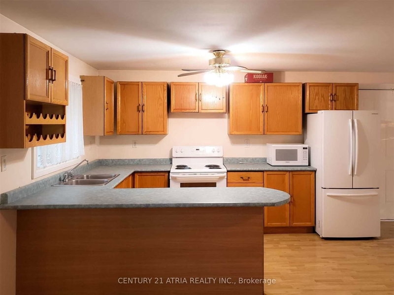 19452 Holland Landing Rd, East Gwillimbury, L9N 1M8 | Image 2