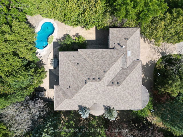 38 Thornridge Drive