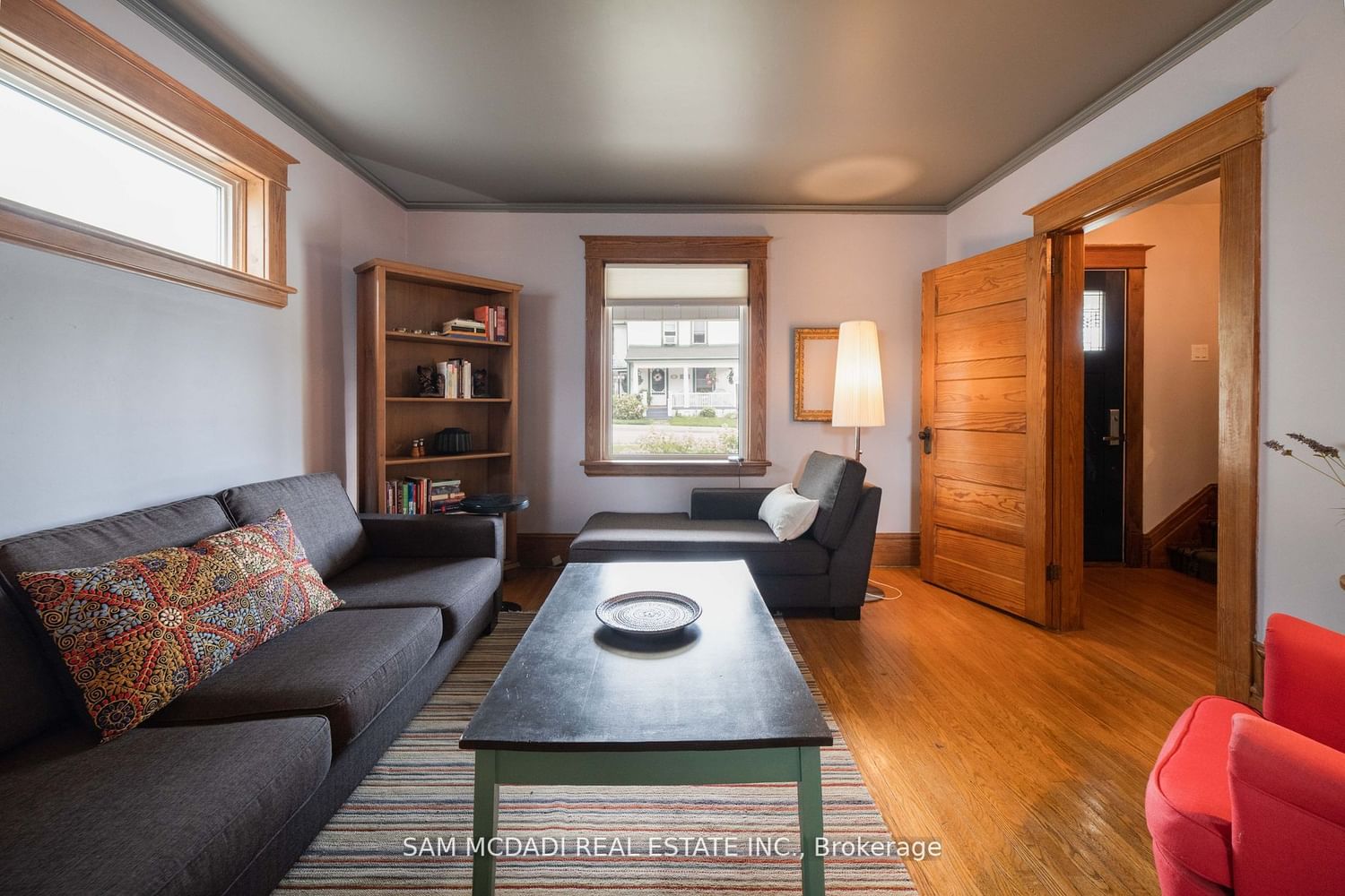 Listing Image 7