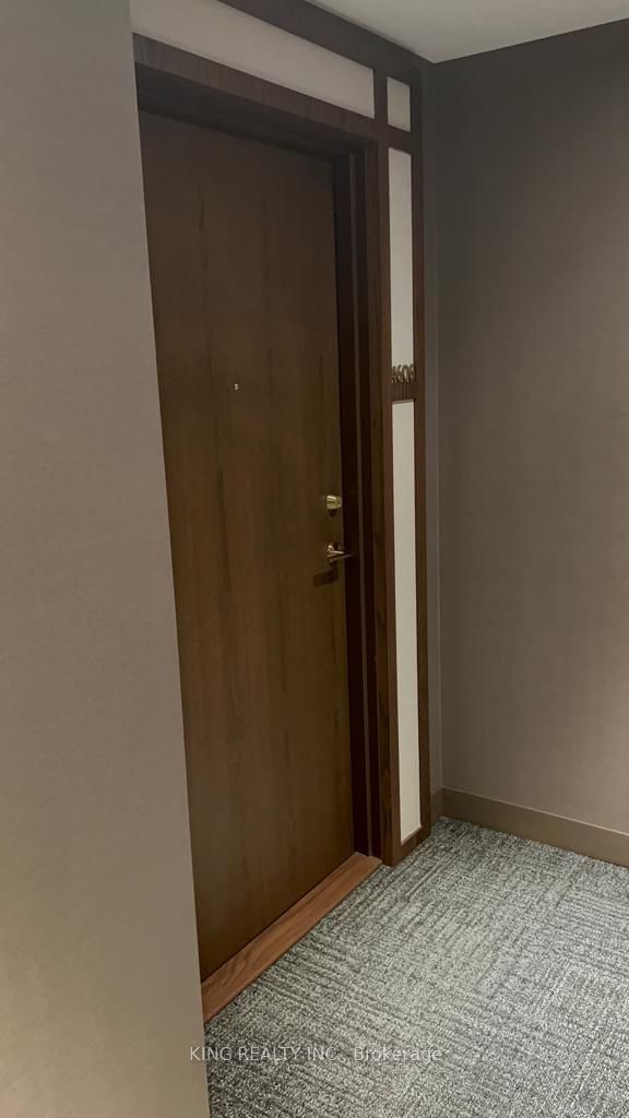 Room1