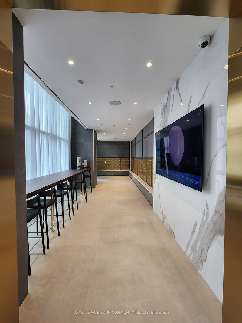 Room2