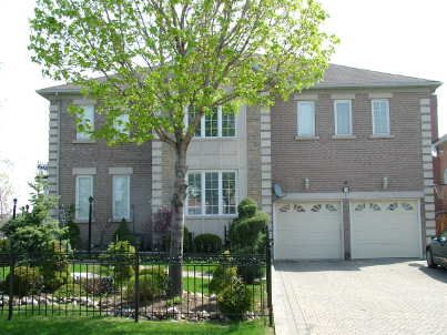 1 Radley St, Vaughan, L4L8J7 | Image 2