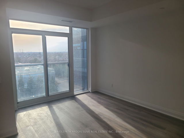 608 - 10 Gatineau Drive