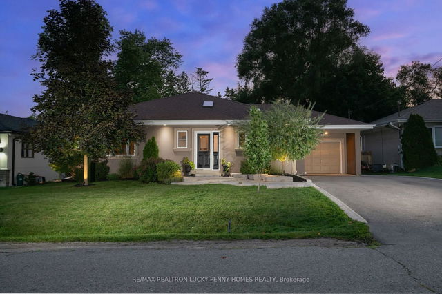 42 Windridge Drive