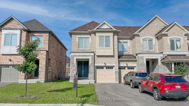 40 Capreol Avenue