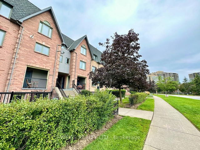 1005 - 75 Weldrick Road