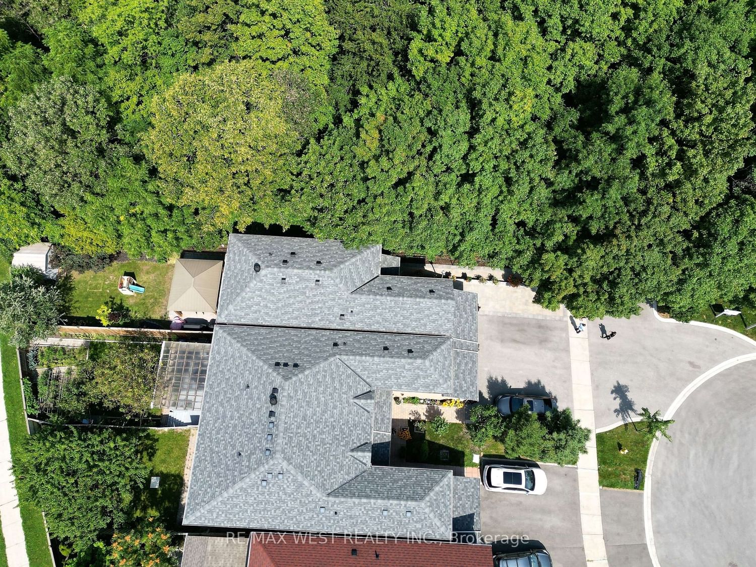 Listing Image 37