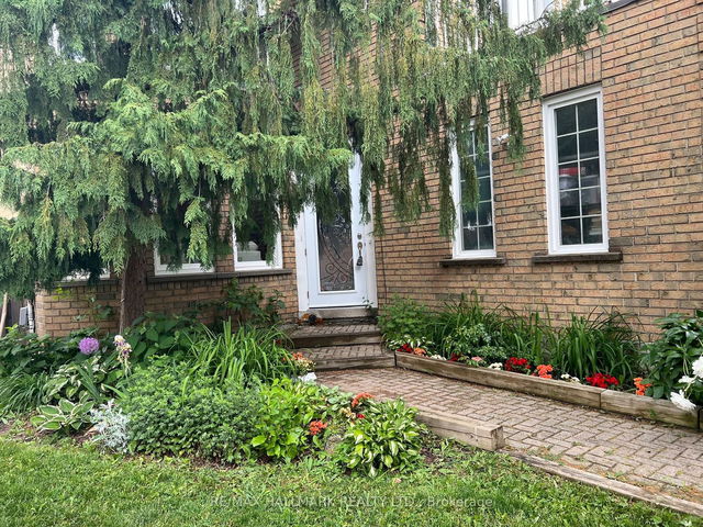 9 SANDOR Place