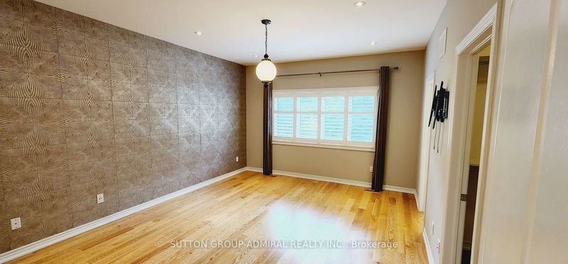 Room2