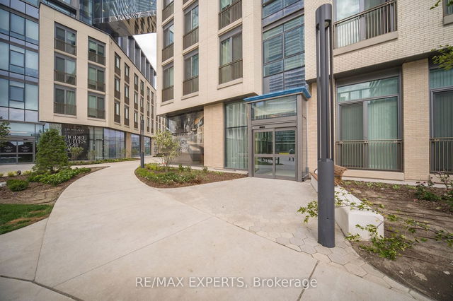 4103 - 7890 Jane Street