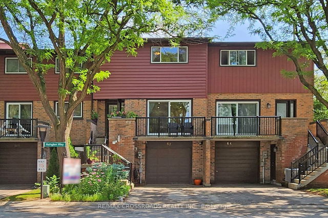 62 Ashglen Way