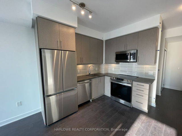 1602 - 105 Oneida Crescent