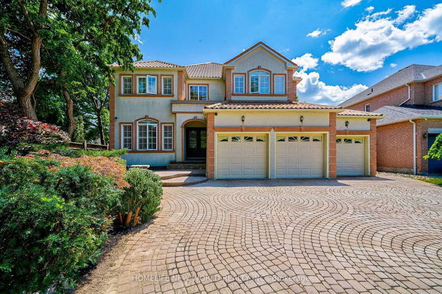 49 Vandermeer Drive