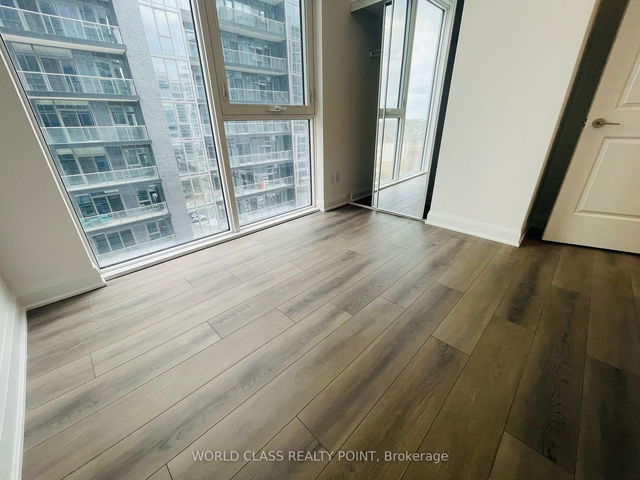 809 - 20 Gatineau Drive