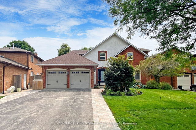 54 Bernick Crescent