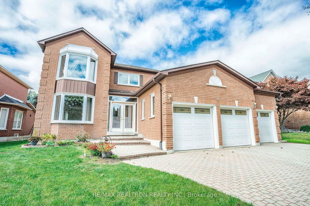 8 Macrill Road