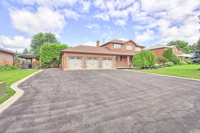 12 Arthur Hall Drive