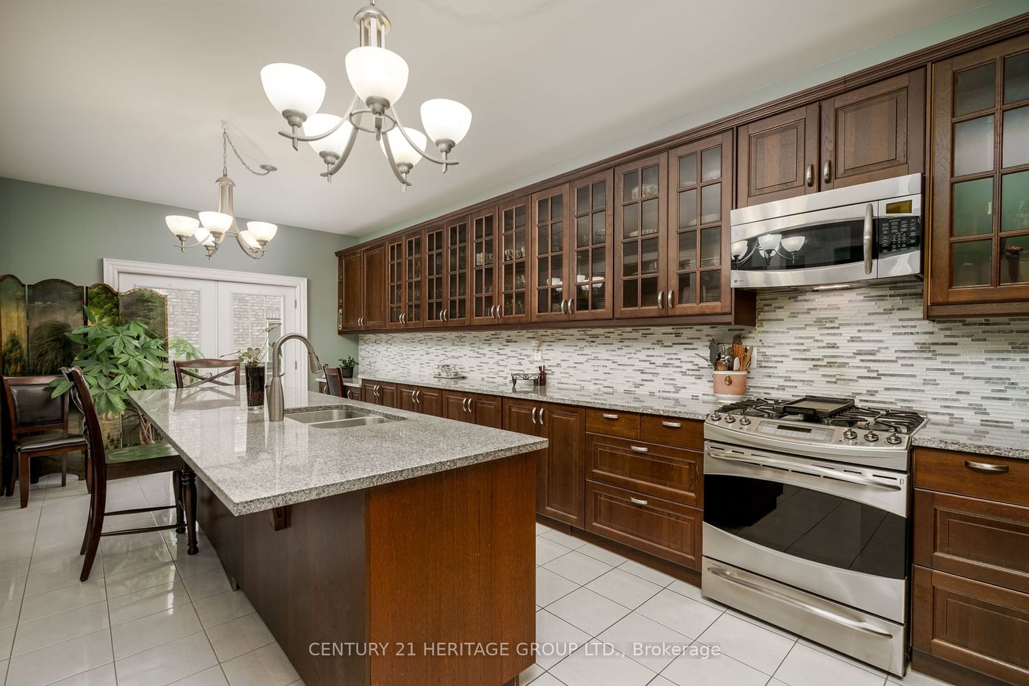 Listing Image 13