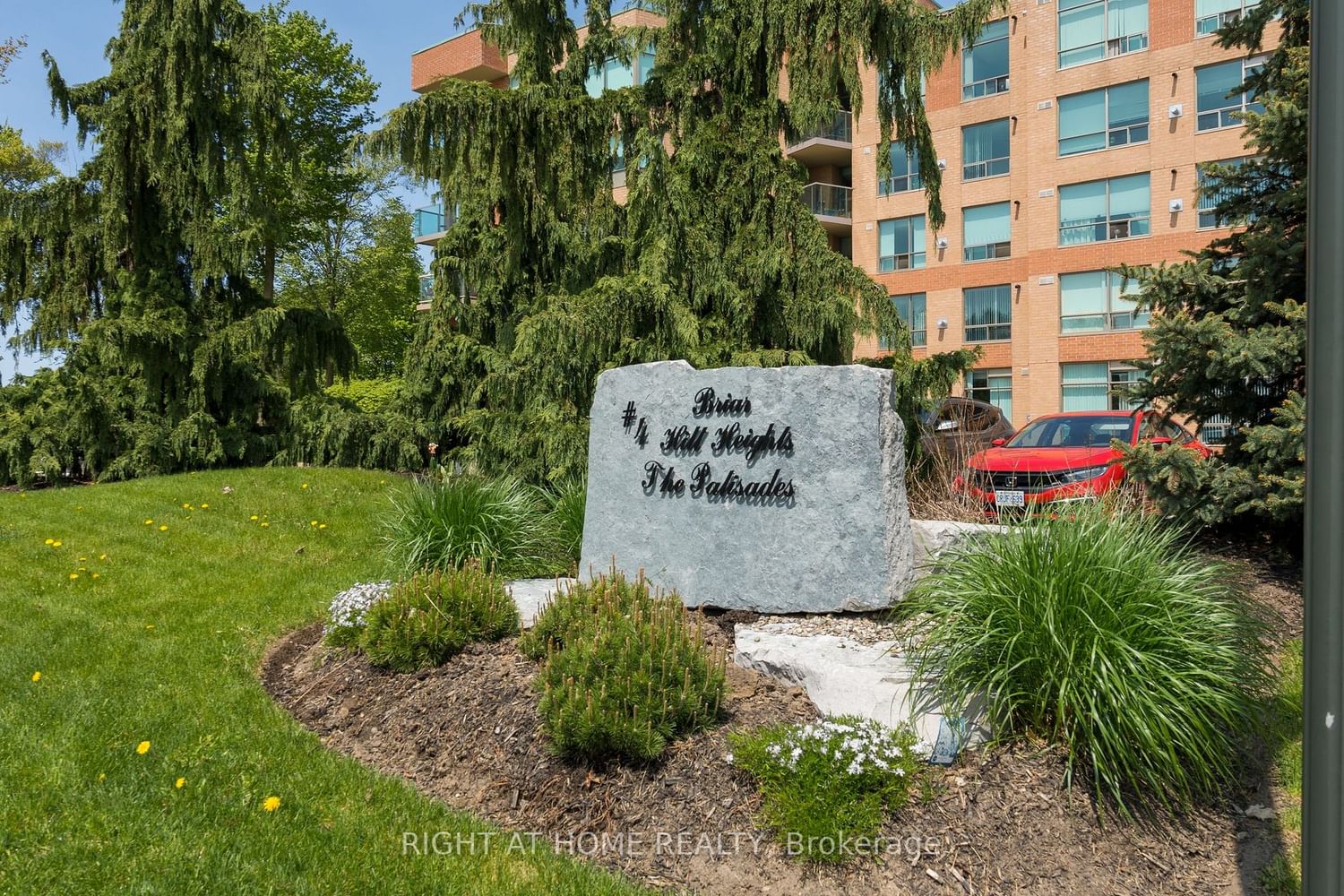 Condo sold at 412-4 Briar Hill Heights, New Tecumseth, Rural New Tecumseth, L9R 1Z7 - MLS: N6795314