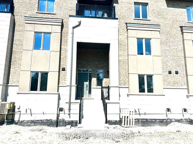 6 Alan Williams Trail