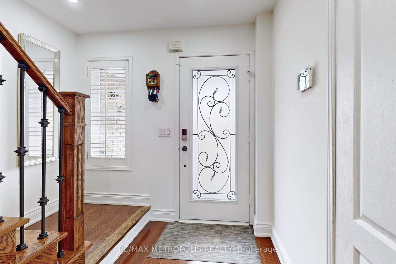 Listing Image 14
