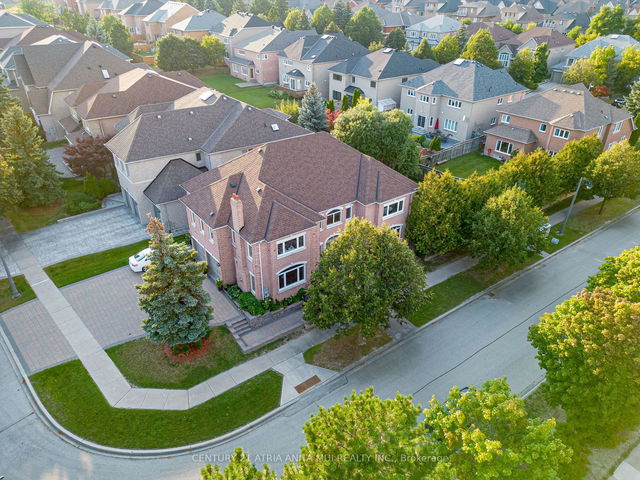 32 Cassandra Crescent