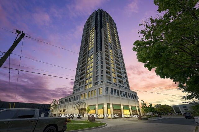 1702 - 1 Grandview Avenue