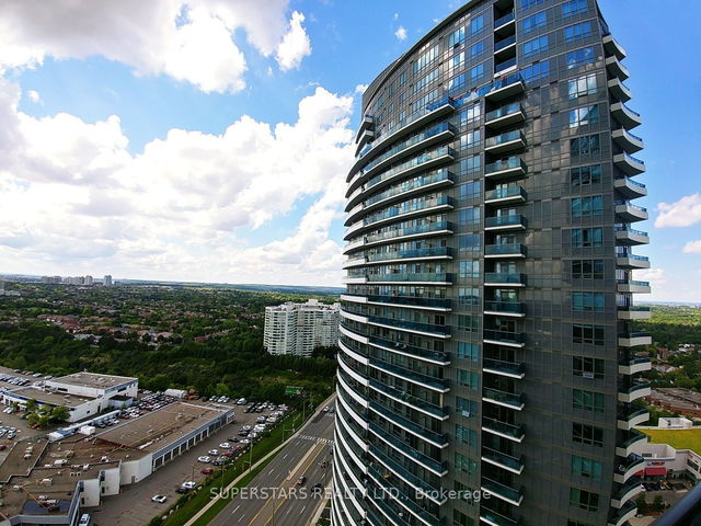 2133 - 7161 Yonge Street