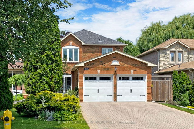 110 Hammerstone Crescent