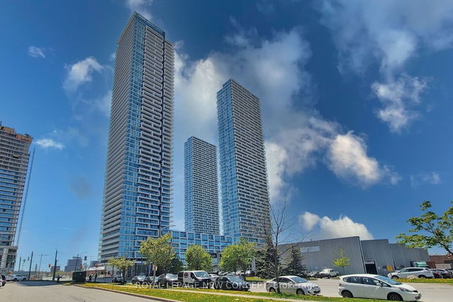 3907 - 950 PORTAGE Parkway