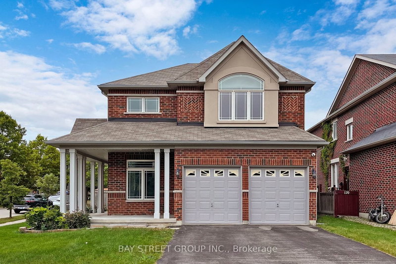 201 Bilbrough St, Aurora, L4G 7X1 | Image 2