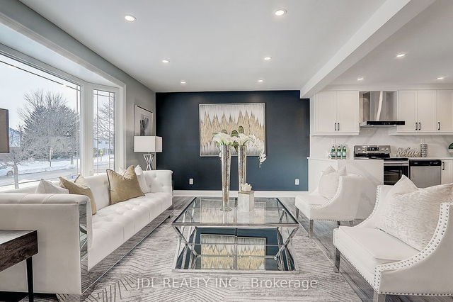 61 Wootten Way