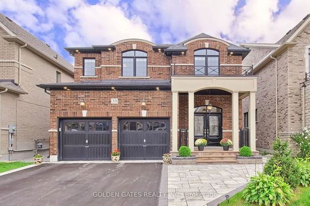 33 Baleberry Crescent