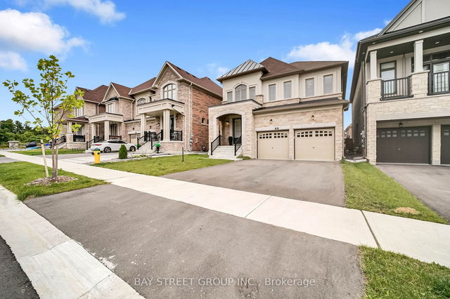 52 Prunella Crescent