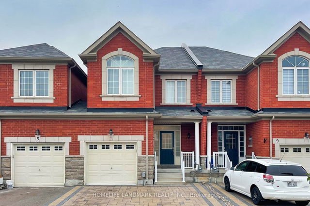 7 Collin Court